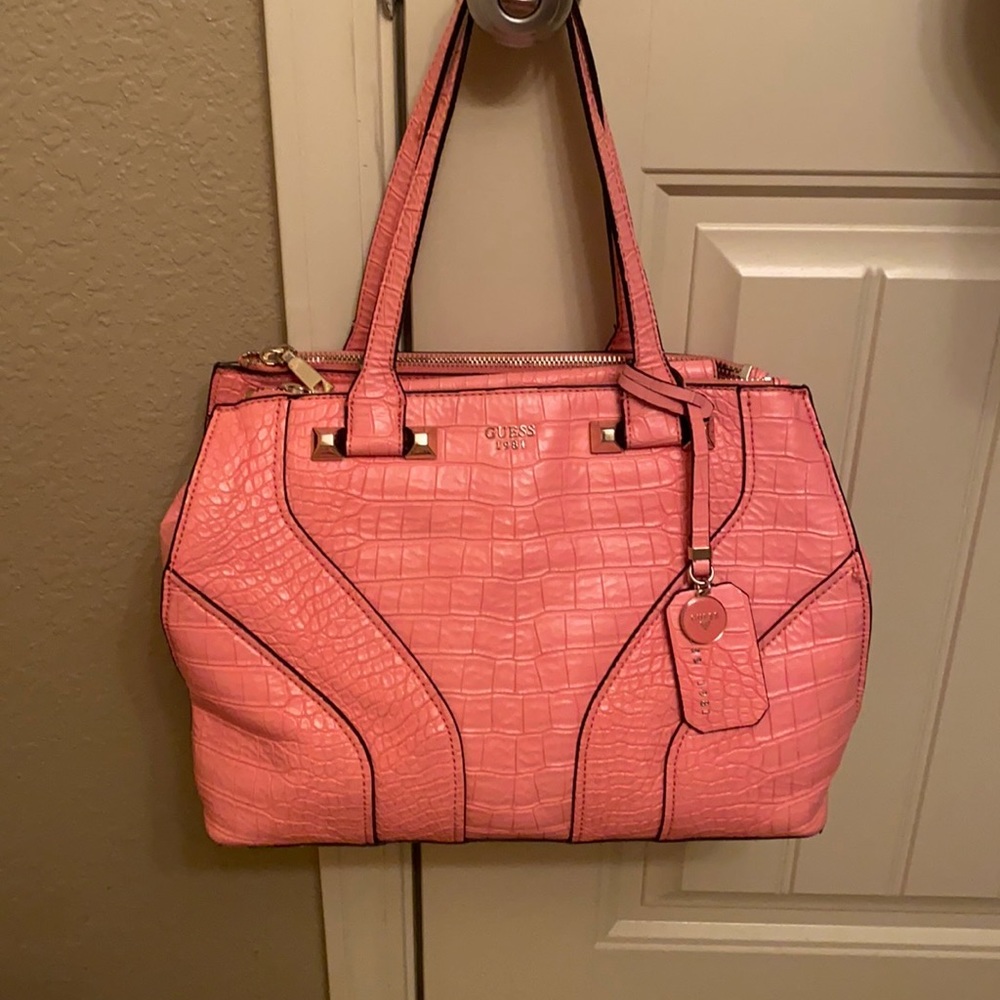 Guess purse